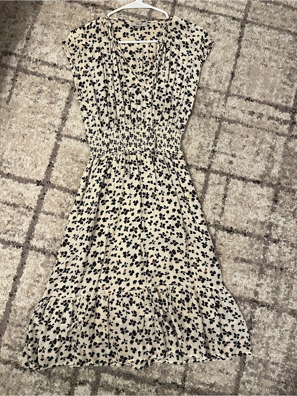 Women's Cream Floral Print Smocked Waist Dress
